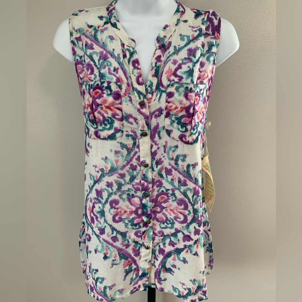 NWOT Aratta Cream Sleeveless Button DownTank with Purple & Teal Print